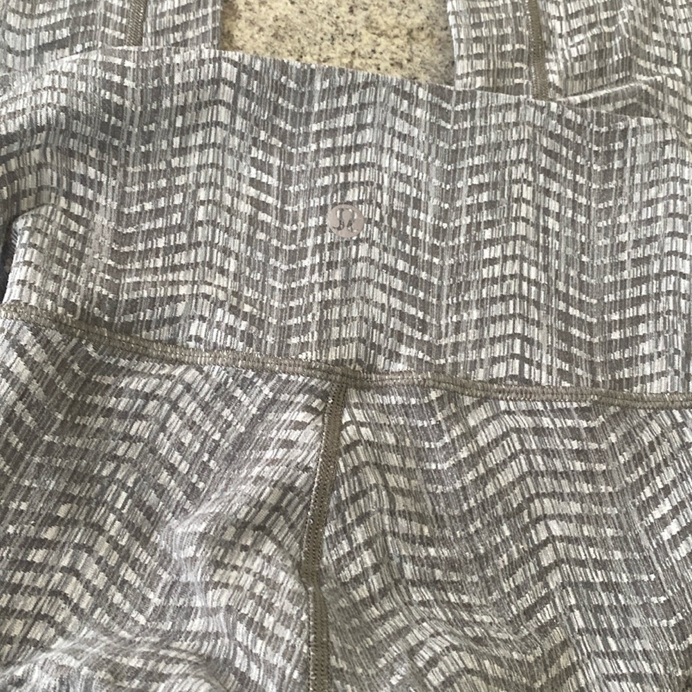Lululem capri/crop leggings